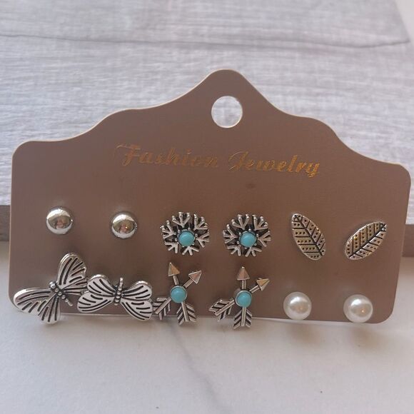 5/$25 Dainty Delicate Studs - Picture 2 of 4